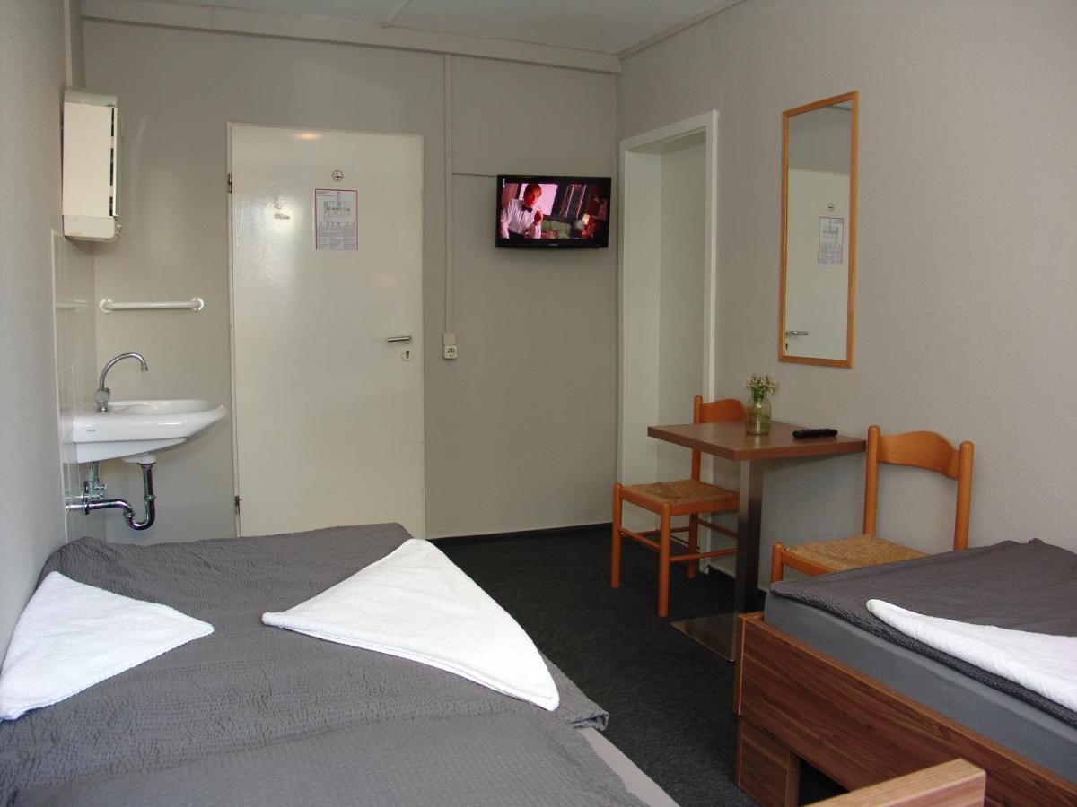 ซิตี้ โฮเต็ล แอนส์แบช Hotel เบอร์ลิน ภายนอก รูปภาพ